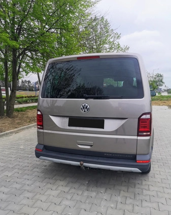 Volkswagen Multivan cena 189000 przebieg: 105000, rok produkcji 2018 z Wrocław małe 79